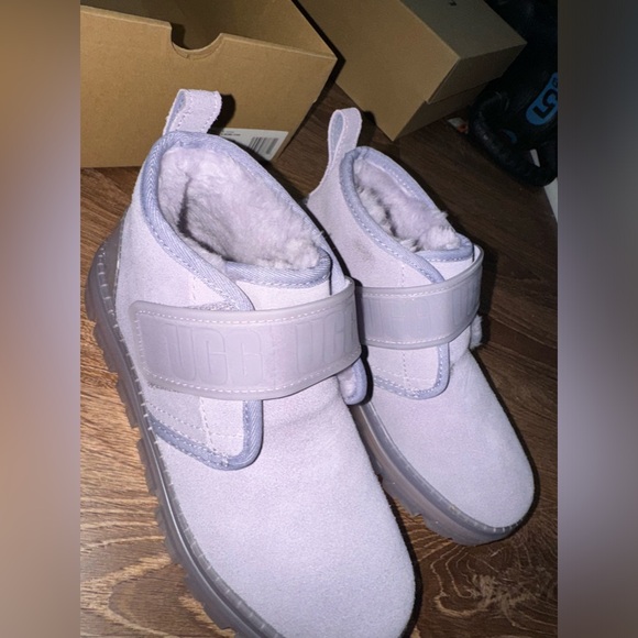 Neural Clear Uggs - Picture 2 of 6